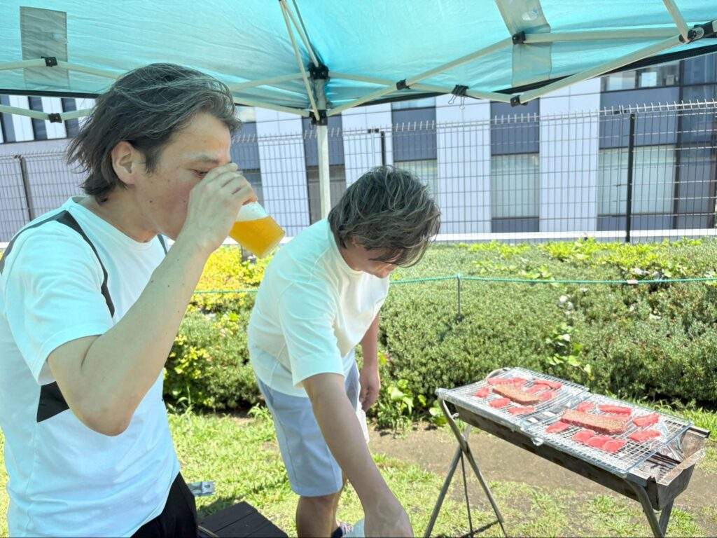 社員同士の“素の笑顔”があふれた、最高の社内イベント|ボーリング&BBQ in お台場 » 株式会社上岡祐介建築設計事務所 株式会社上岡祐介建築設計事務所 » 社員同士の“素の笑顔”があふれた、最高の社内イベント|ボーリング&BBQ in お台場